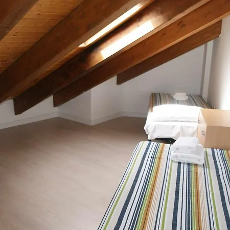 Otium apartamentos dieciséis Appartamento Benasque
